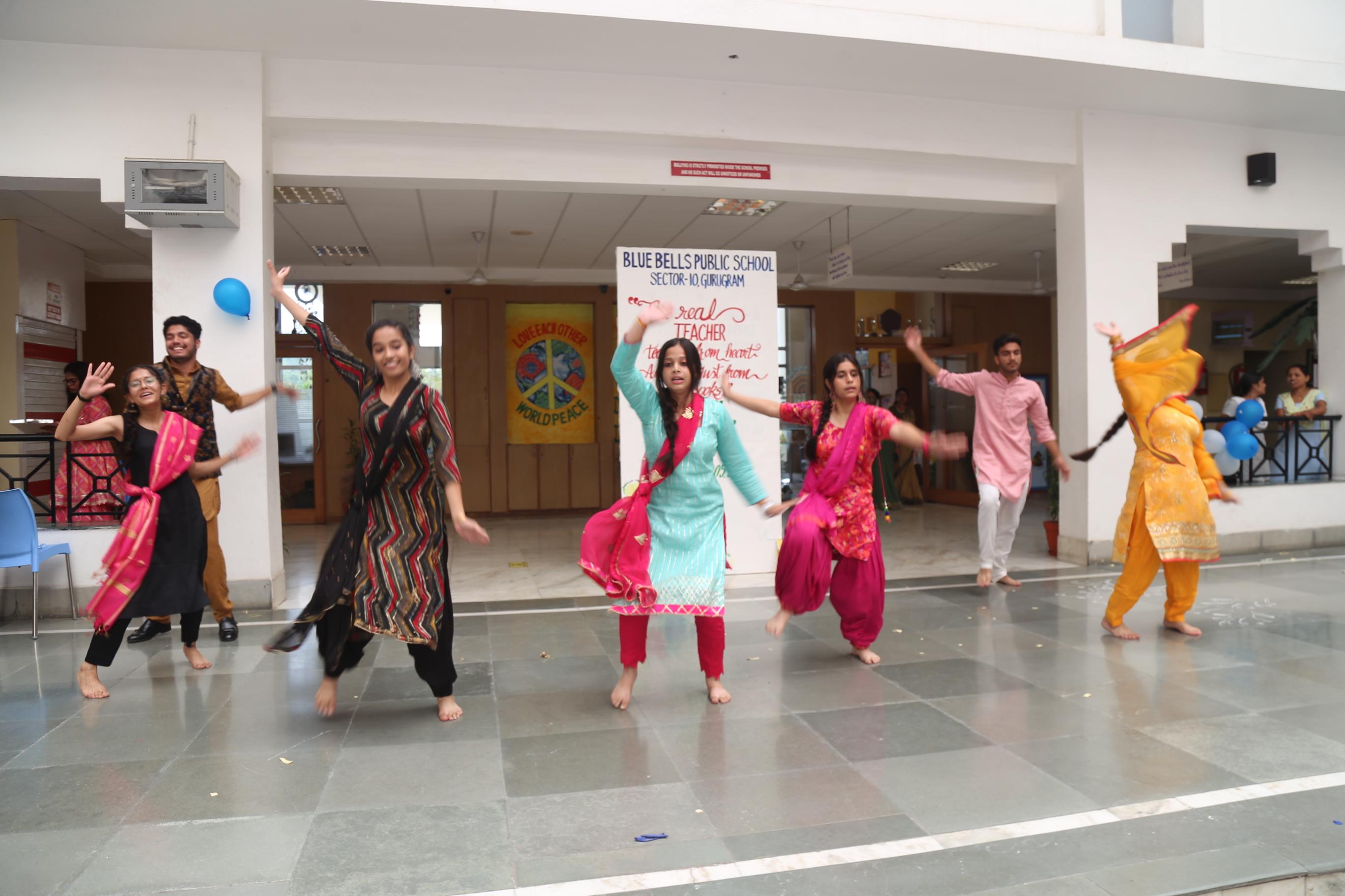 teacher-s-day-celebration-2022-h6RZaN